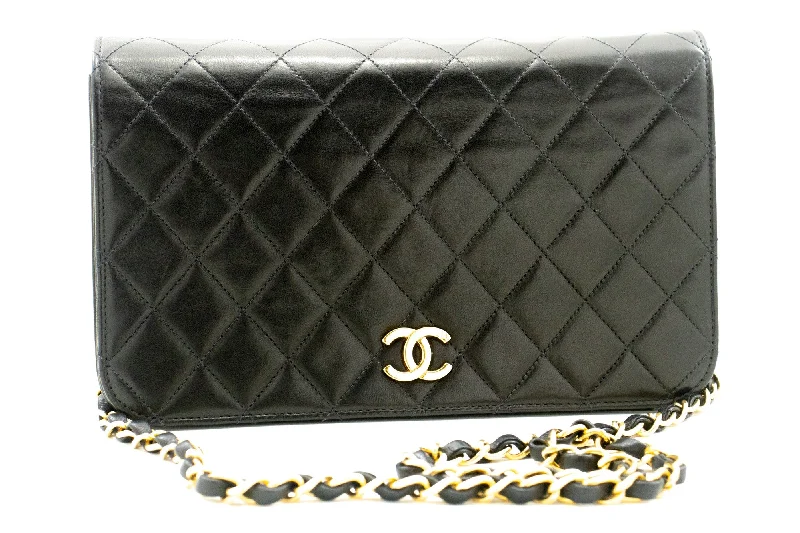 Wallets for budget buyers-Cool wallets for teenagers-Chanel Wallet On Chain  Leather Wallet  (Pre-Owned)