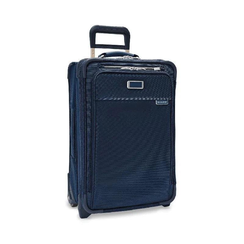 Bag for outdoor lovers-Briggs & Riley Baseline Essential 2-Wheel Carry-On (SA)