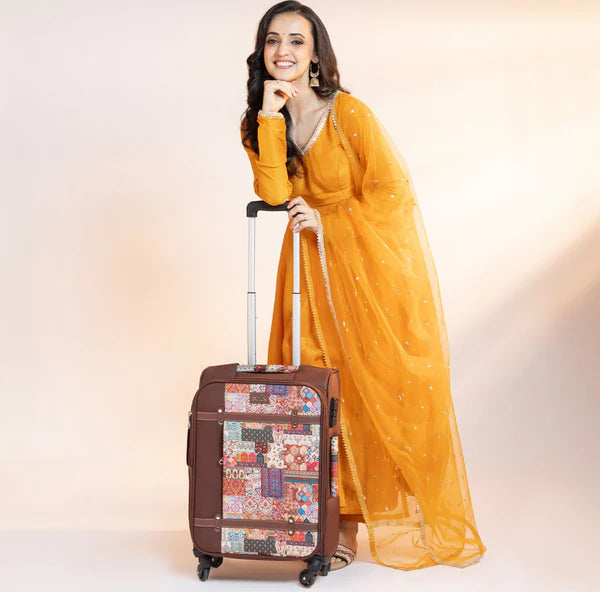 Bag for extreme camping-Kutch Gamthi Saira Trolley Bag (Cabin)